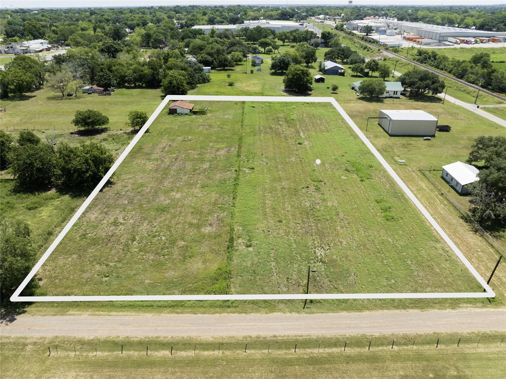 215 Old Highway 90 LOOP