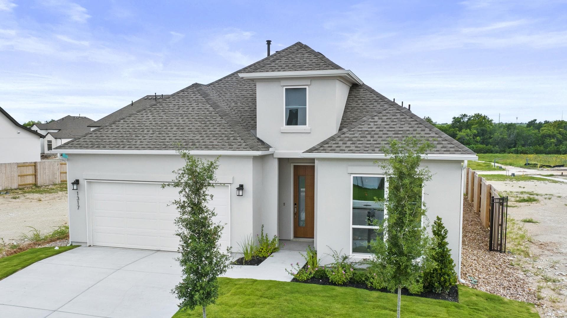 1317 Sweet Violet DR