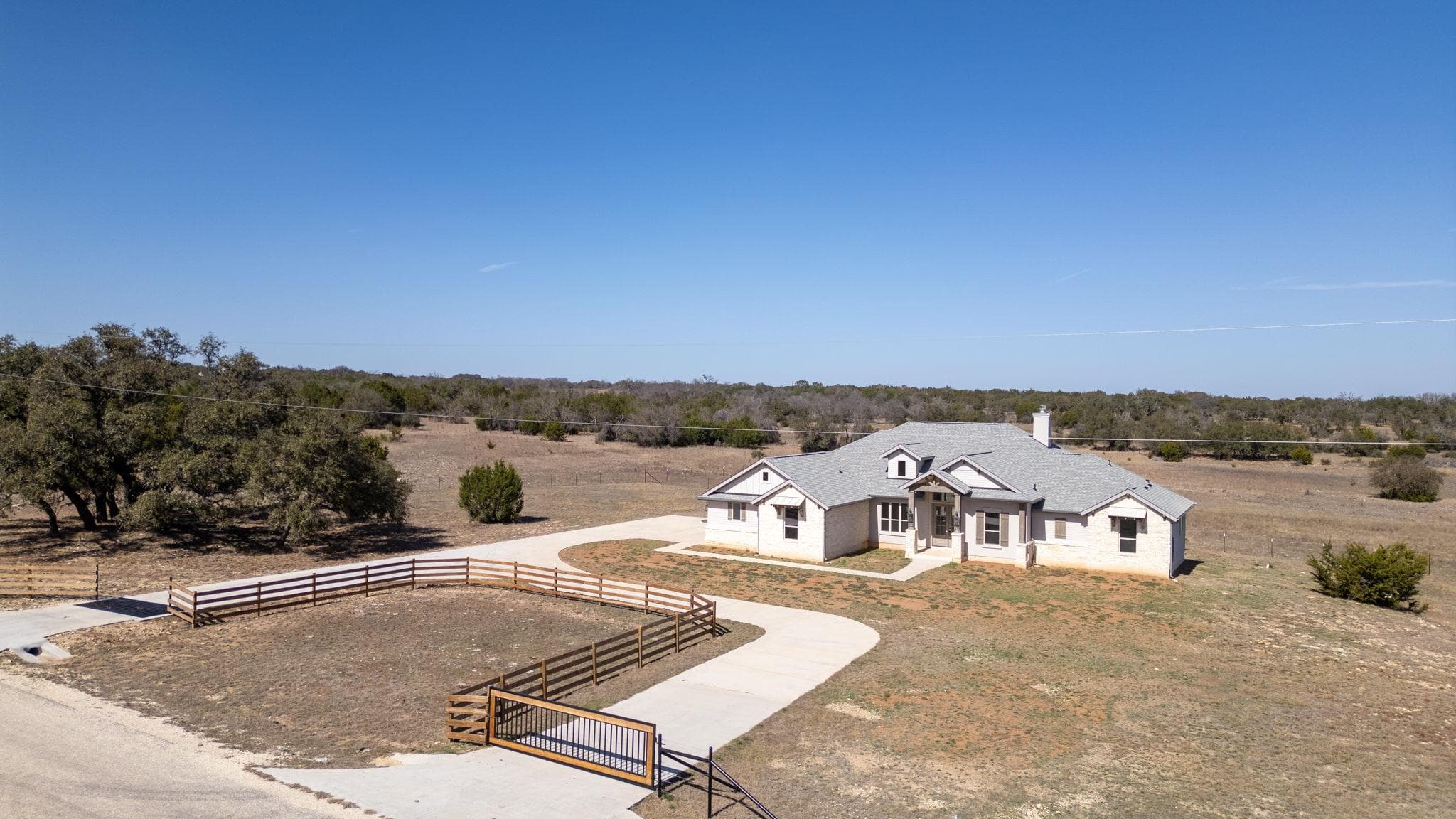 103 Buck Rabbit RD