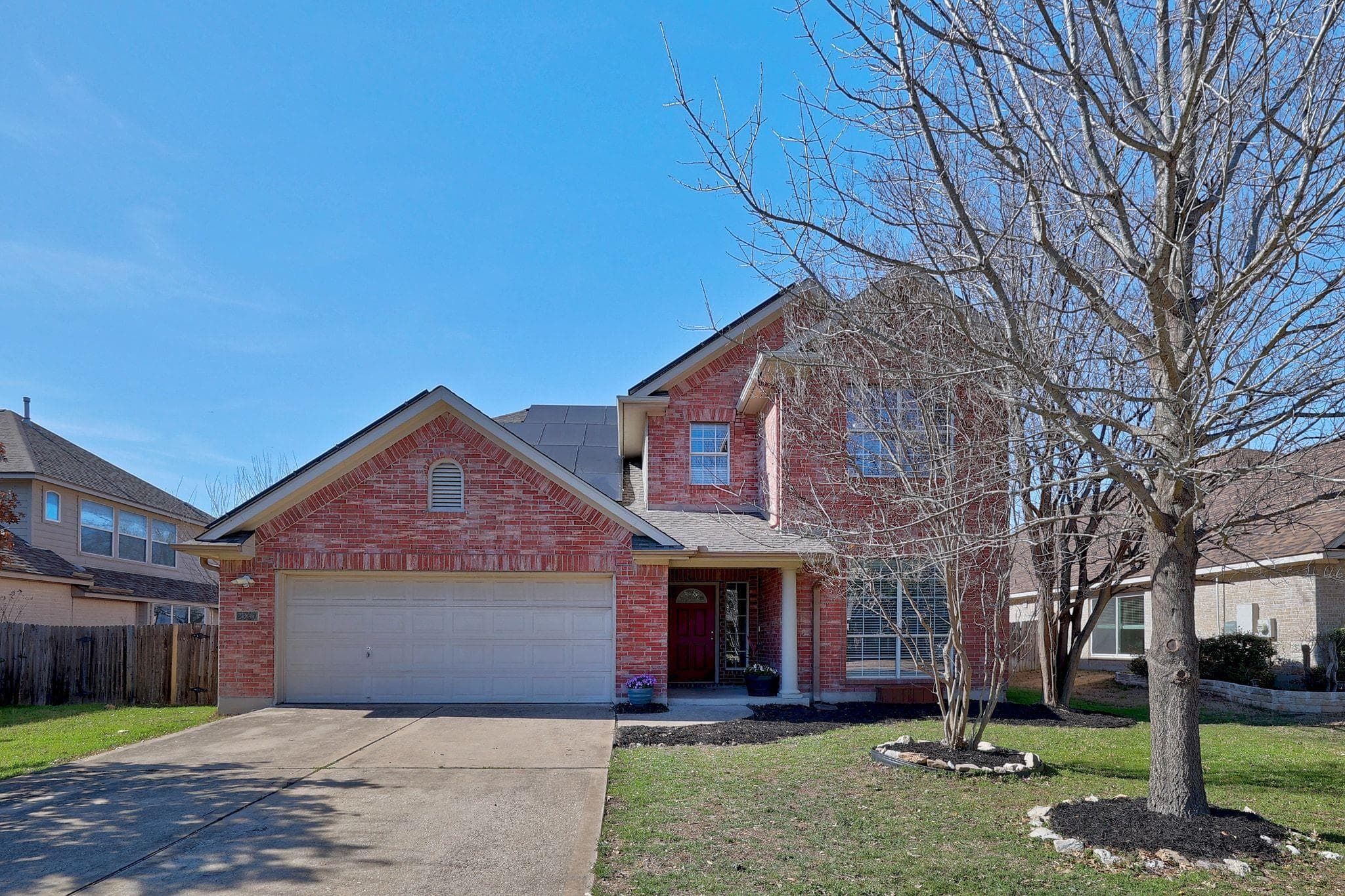 2307 Hayfield SQ