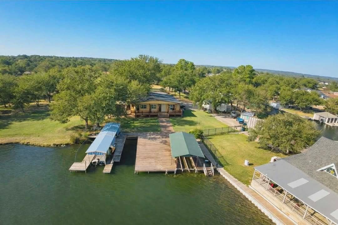 114 Shady Circle DR