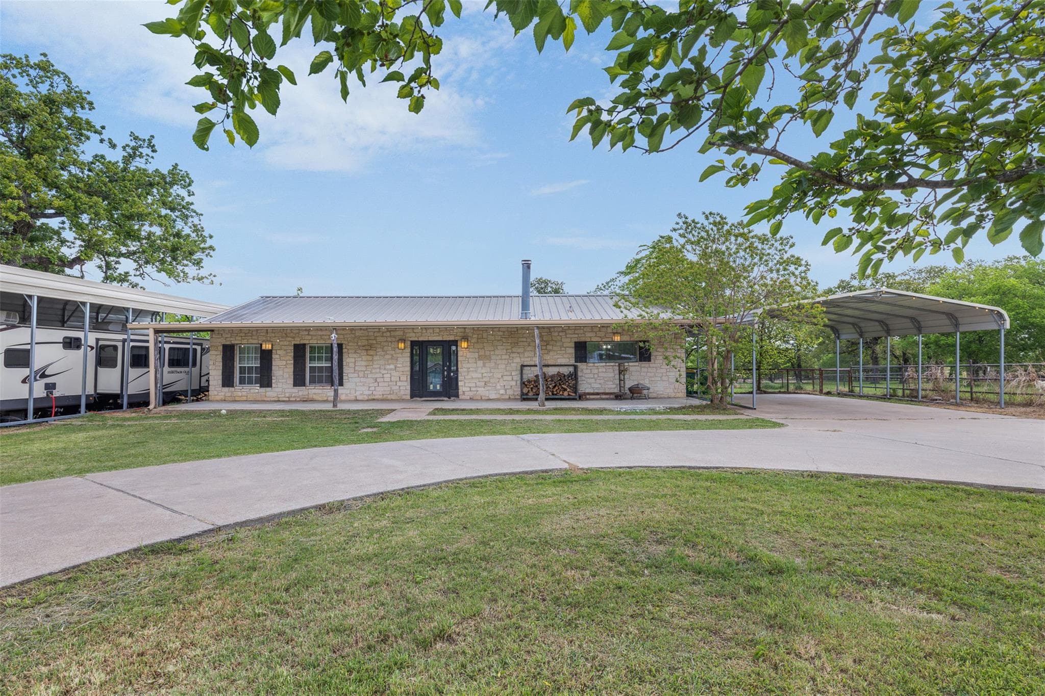 203 Saffles RD