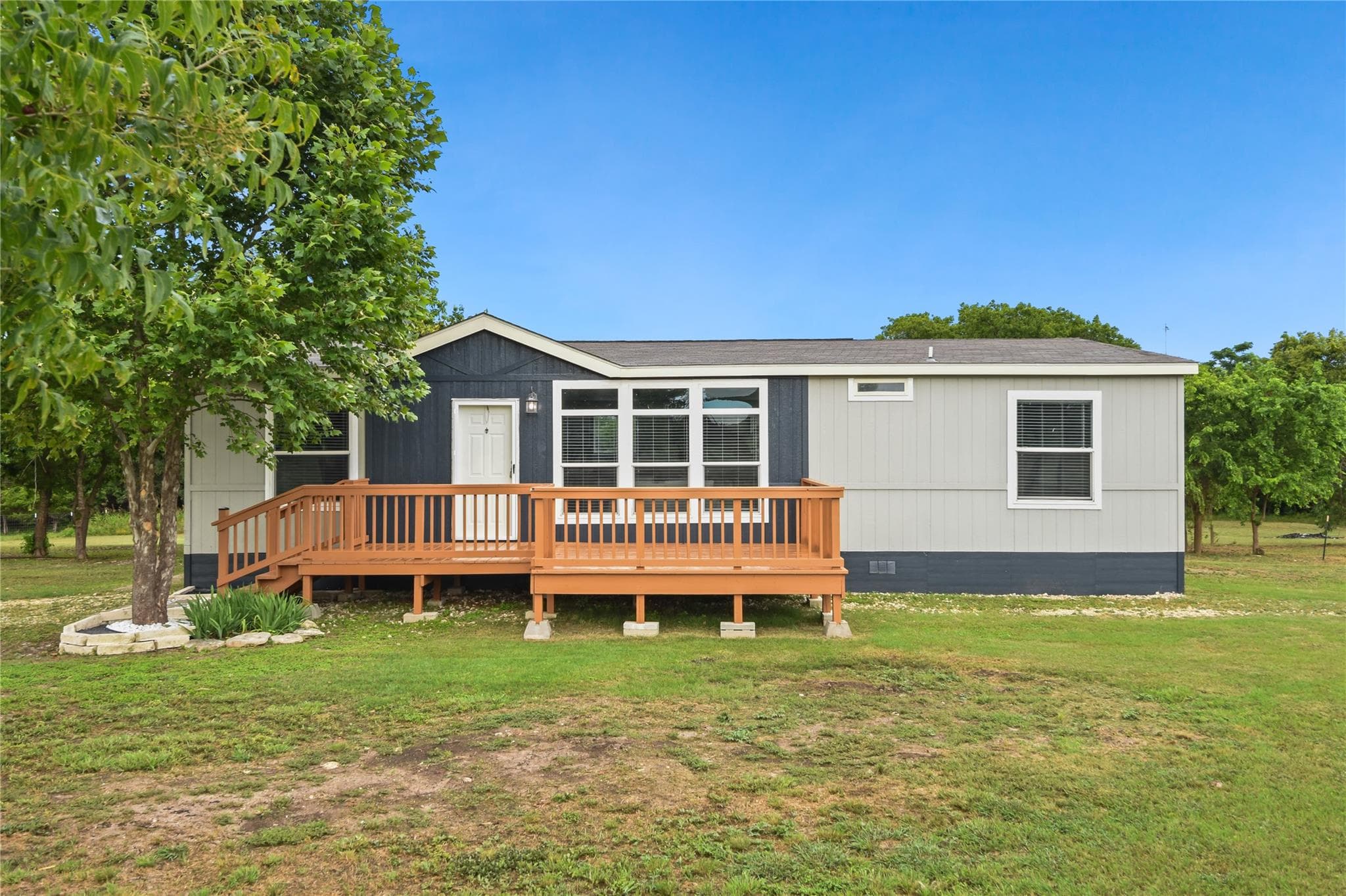 227 Misty Wood DR