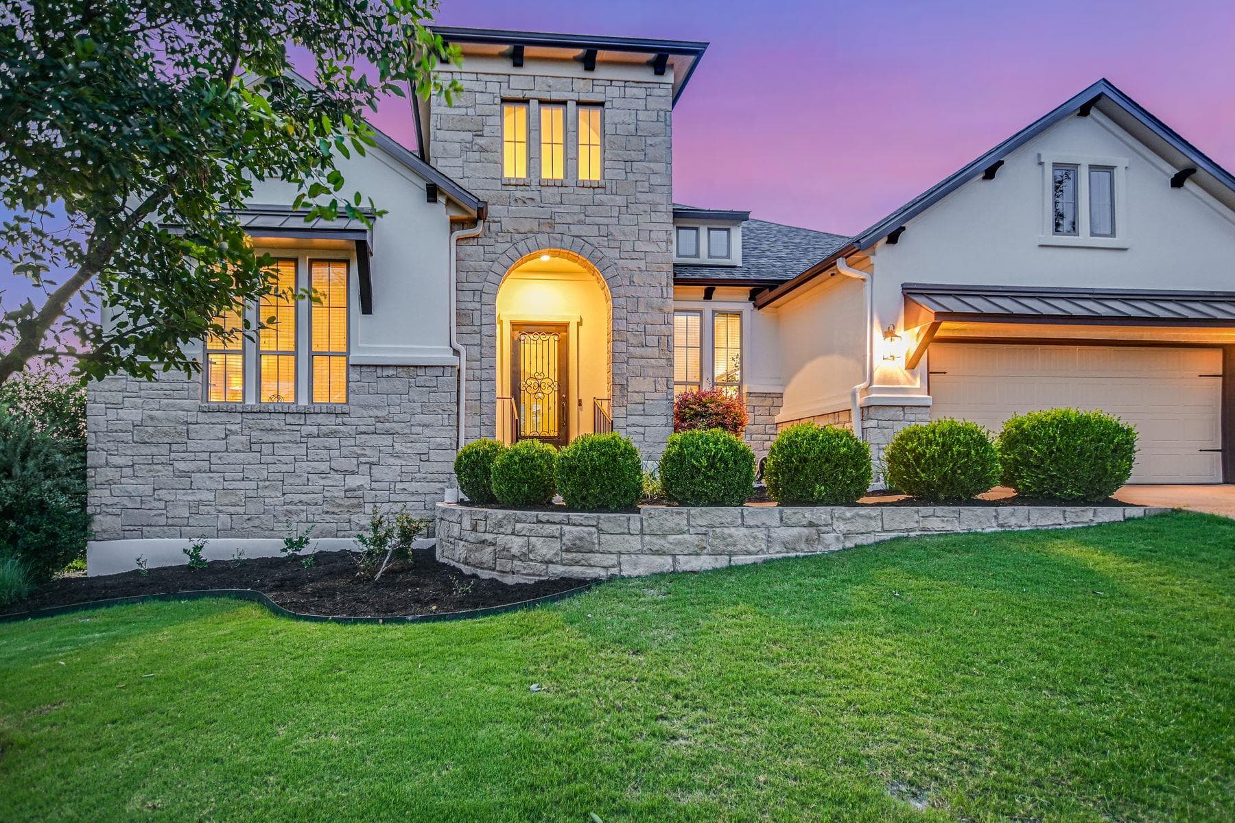 1600 Whiskey CT