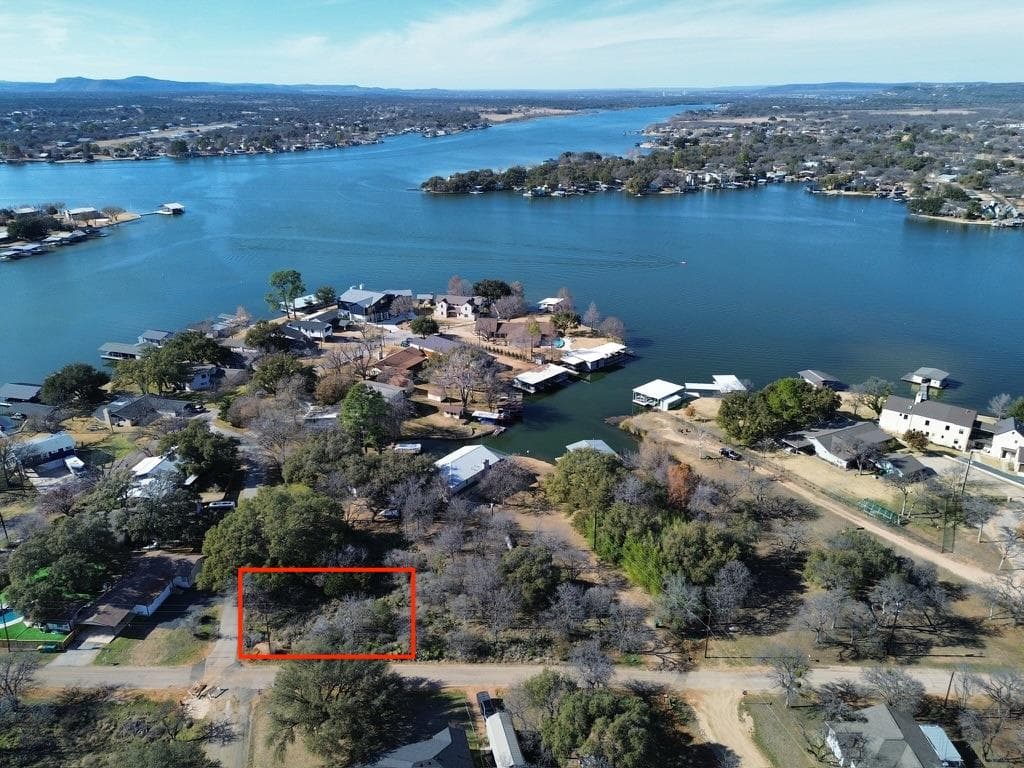 302 Briarway DR