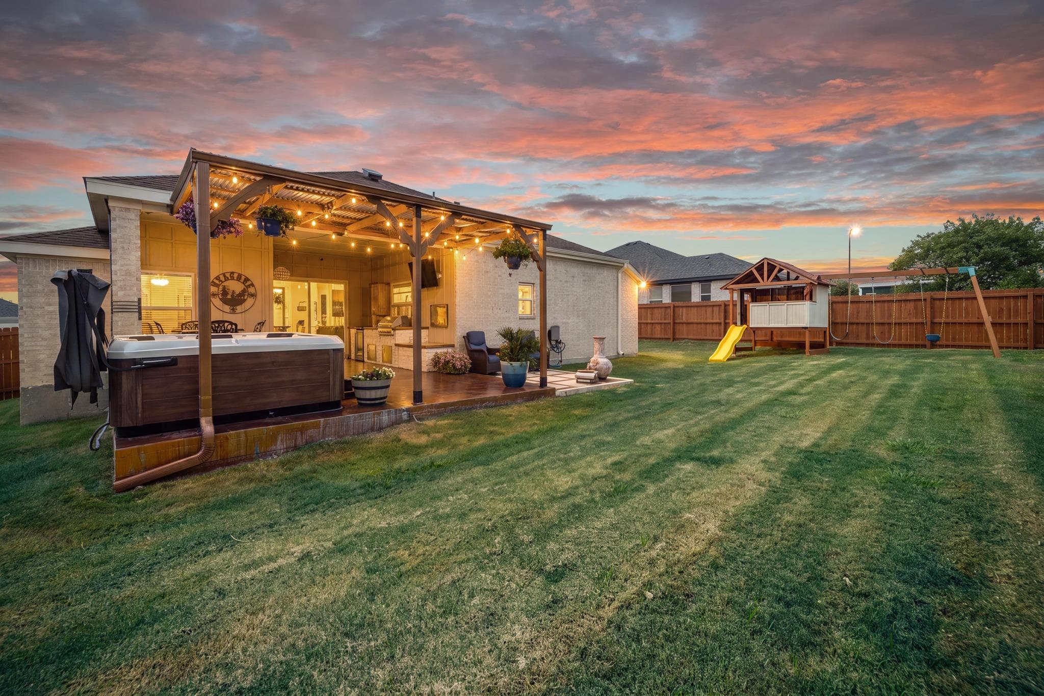 103 Slippery Elm DR