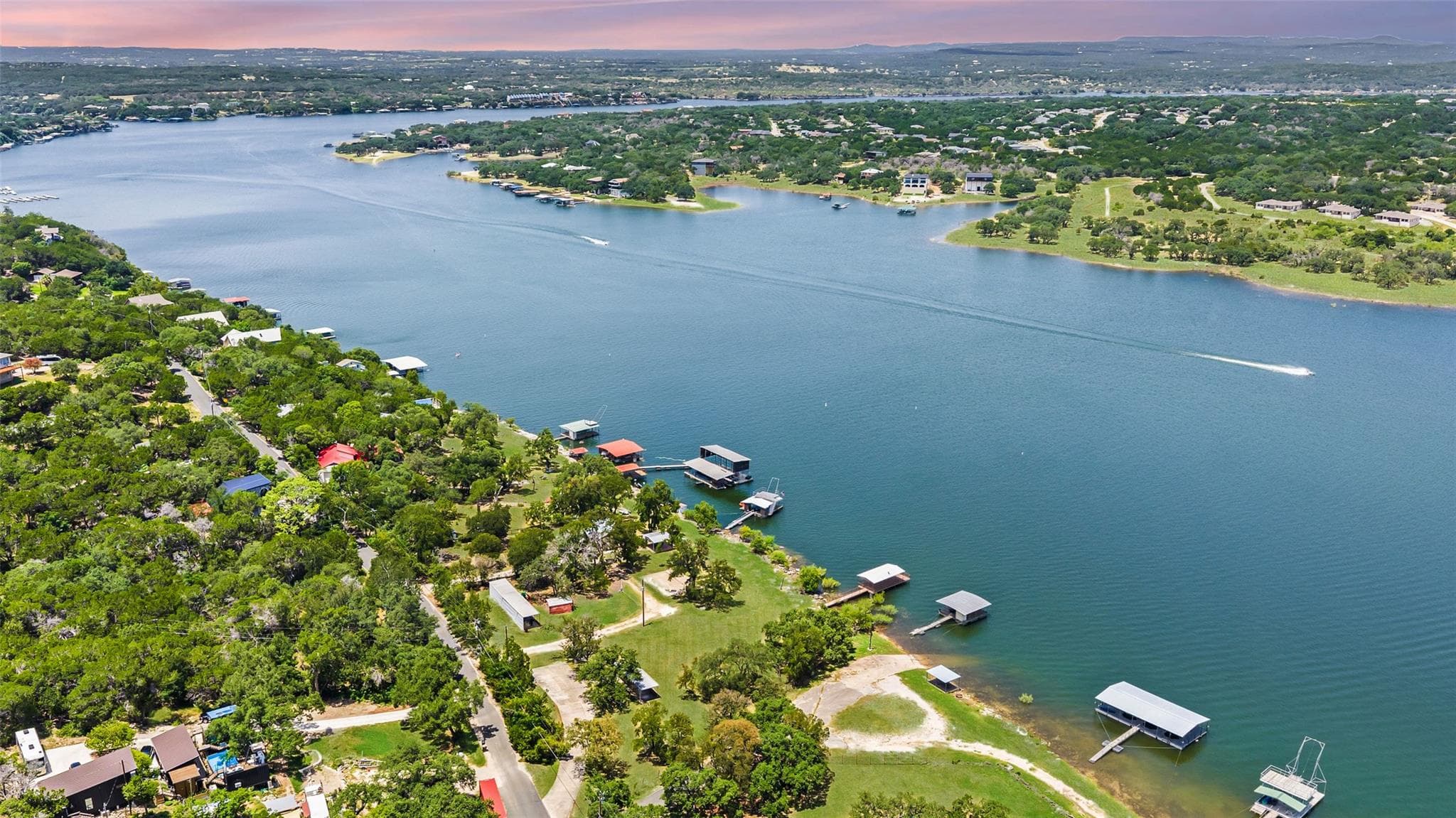 20904 LAKESHORE DR